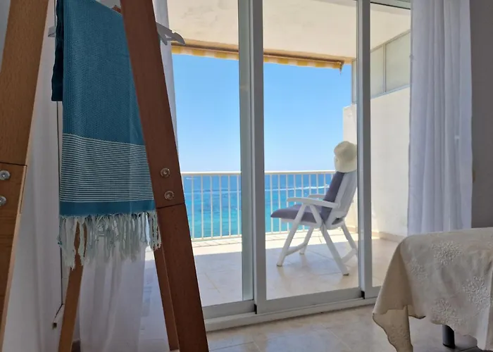 アパート Edificio Rio カルプ